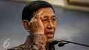 Menkopolhukam Wiranto memberikan keterangan mengumumkan Satgas Saber Pungli di Kantor Presiden Komplek Istana Kepresidenan, Jakarta, Jumat (21/10). (Liputan6.com/Faizal Fanani)