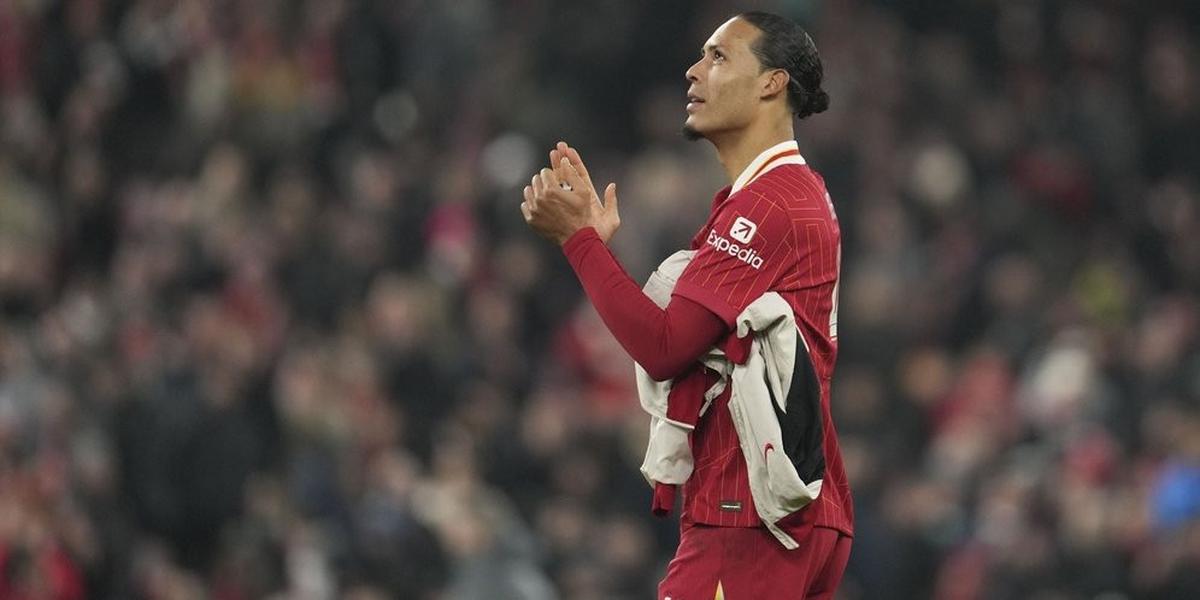Meski Terus Digantung, Virgil van Dijk Berkomitmen Penuh untuk Liverpool