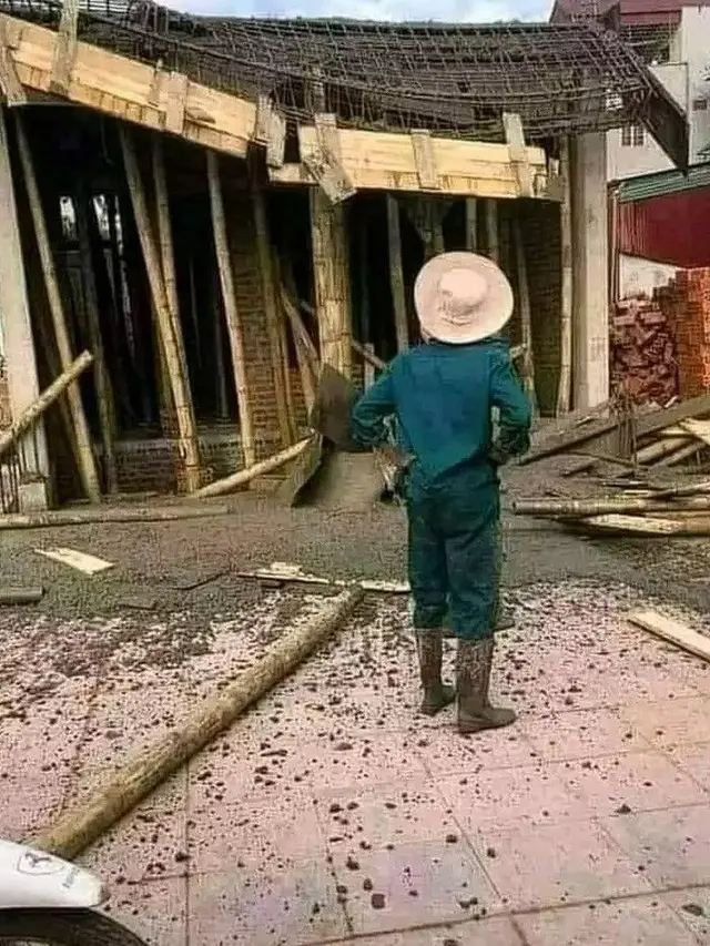 7 Momen Apes Orang Kerja di Proyek Pembangunan Ini Bikin Kasihan