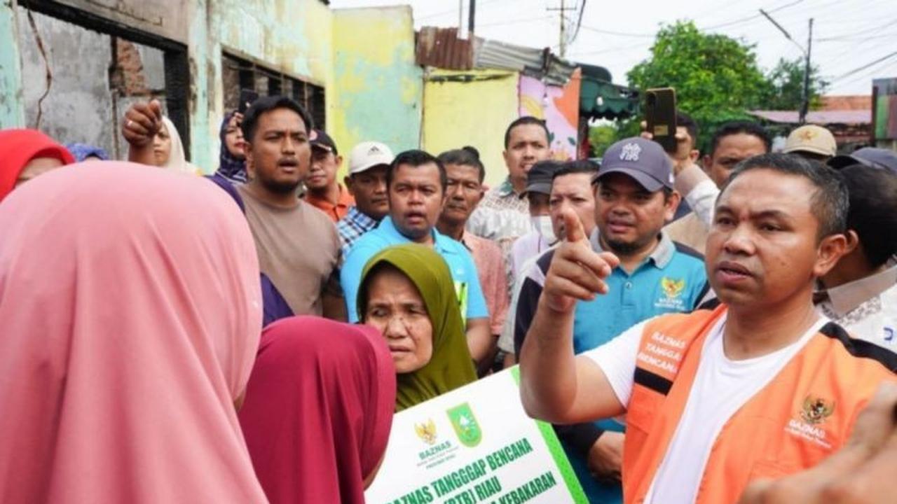 Tahukah Anda, Rp53 Juta Bantuan Korban Kebakaran Riau Disalurkan untuk 7 KK Terdampak di Pekanbaru?