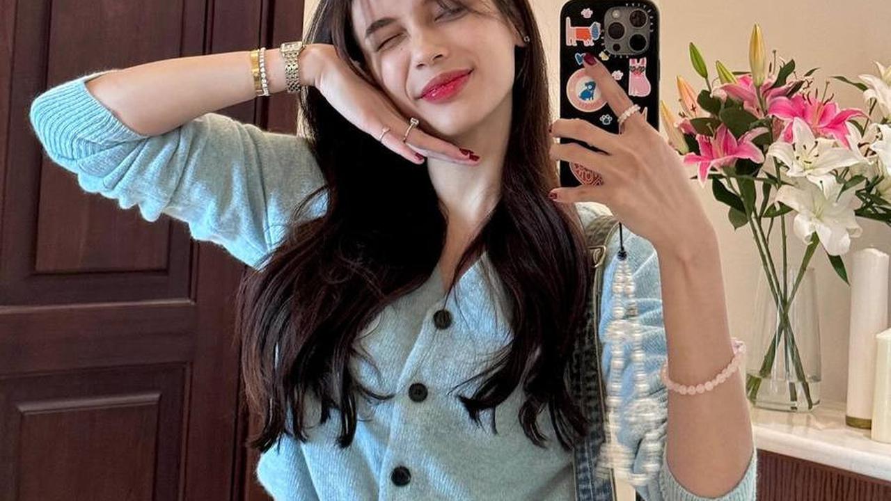 OOTD Sabrina Bak Tokoh Utama Drama Korea