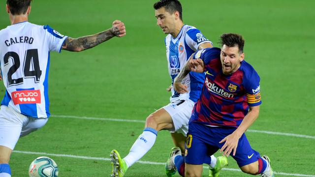 Barcelona Bungkam Espanyol