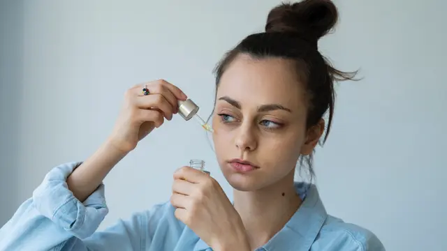 Tea Tree Oil, Pilihan Alami untuk Jerawat Ringan