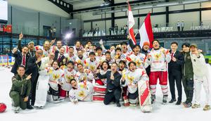 Timnas Hoki Es Indonesia berhasil meraih medali emas SEA Games 2025 setelah mengalahkan Thailand dengan skor 3-2 pada partai final di Thailand International Ice Hockey Arena, Bangkok, Jumat (19/12/2025) malam WIB. (dok. Federasi Hoki Es Indonesia)