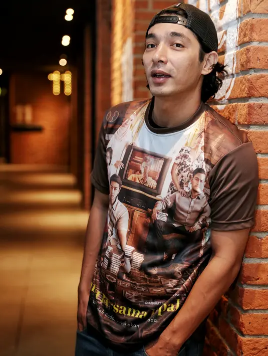 Suami dari Nindya Mutya alias Inong Ayu, dengan empat orang anak ini, mengaku bahwa bulan puasa kali ini lebih banyak menghabiskan waktu bersama keluarganya. (Adrian Putra/Bintang.com)