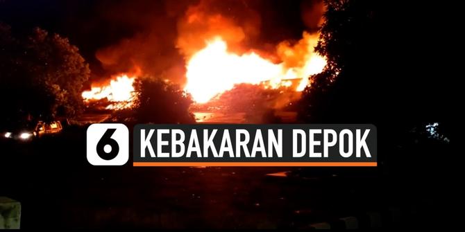VIDEO: Belasan Barak di Asrama Brimob Kelapa Dua Depok Terbakar
