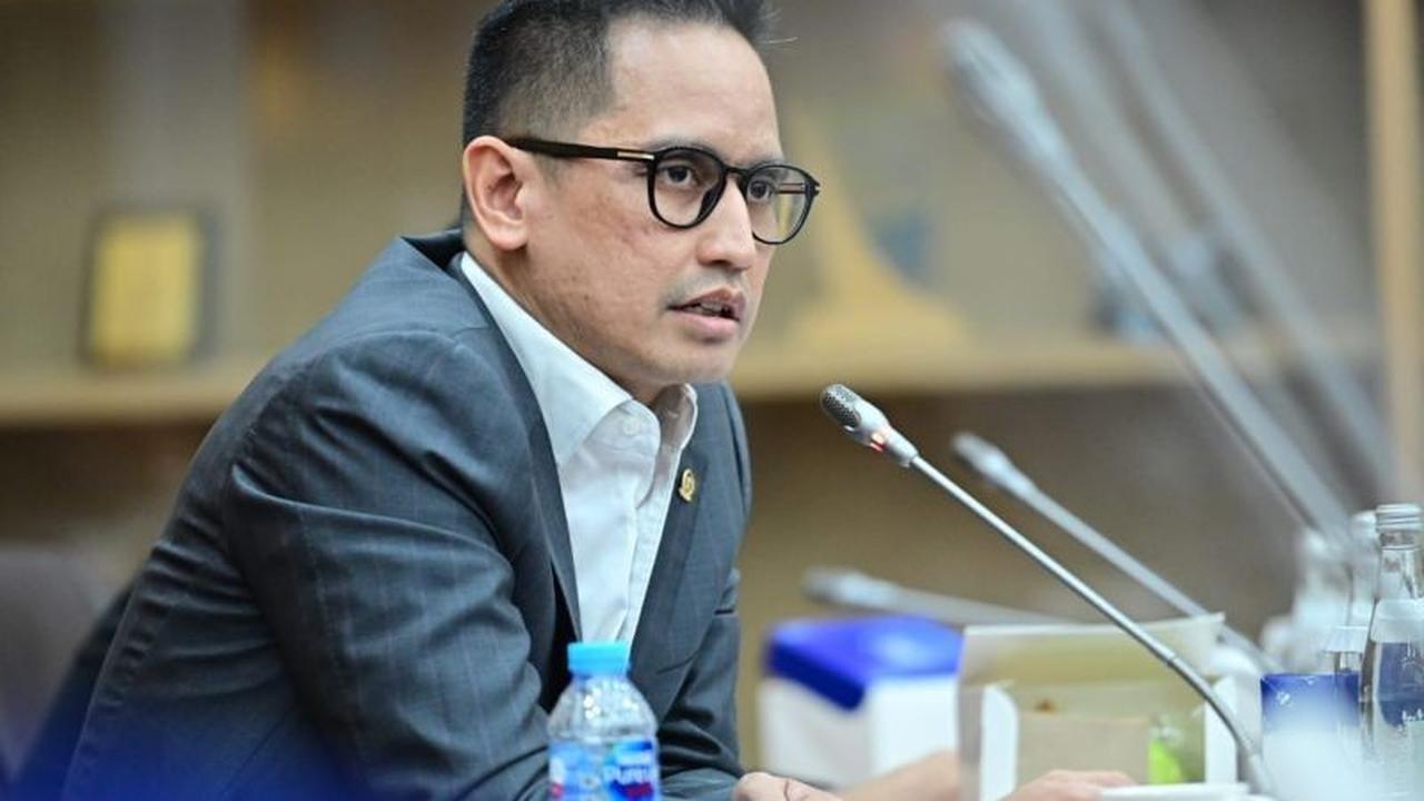 Anggota DPR Dukung Sedekah Laut Kendal Jadi Agenda Nasional, Dorong Ekonomi Lokal