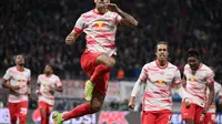 Gelandang RB Leipzig Dominik Szoboszlai merayakan golnya ke gawang Paris Saint-Germain pada penyisihan Grup A Liga Champions di Leipzig, Jerman, 3 November, 2021. (FRANCK FIFE / AFP)