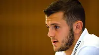 Wilshere Bantah Tolak Januzaj Bela Inggris