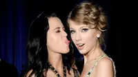 Katy Perry Undang Taylor Swift ke Pestanya, Tanda Baikan?