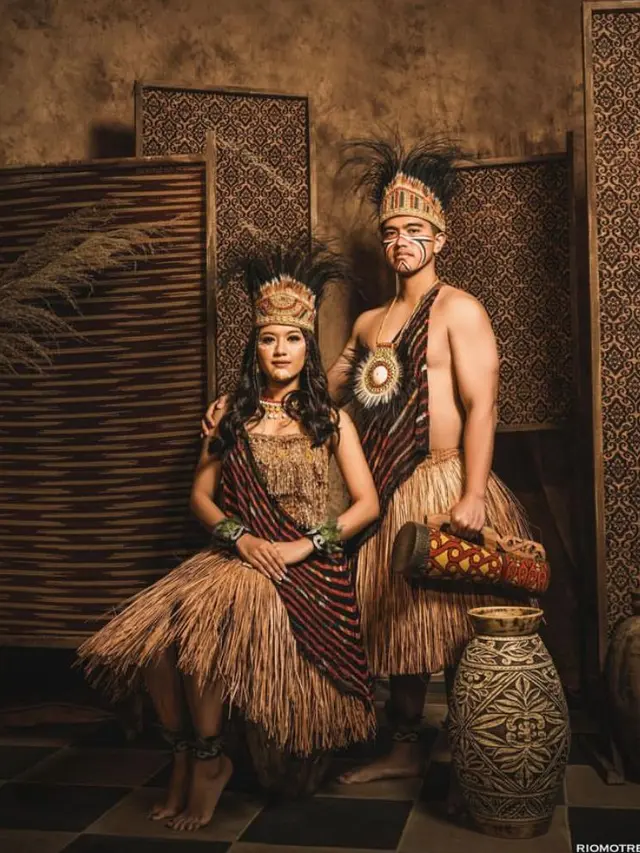 6 Potret Prewedding Kaesang Pangarep-Erina Gudono Pakai Busana Adat Papua