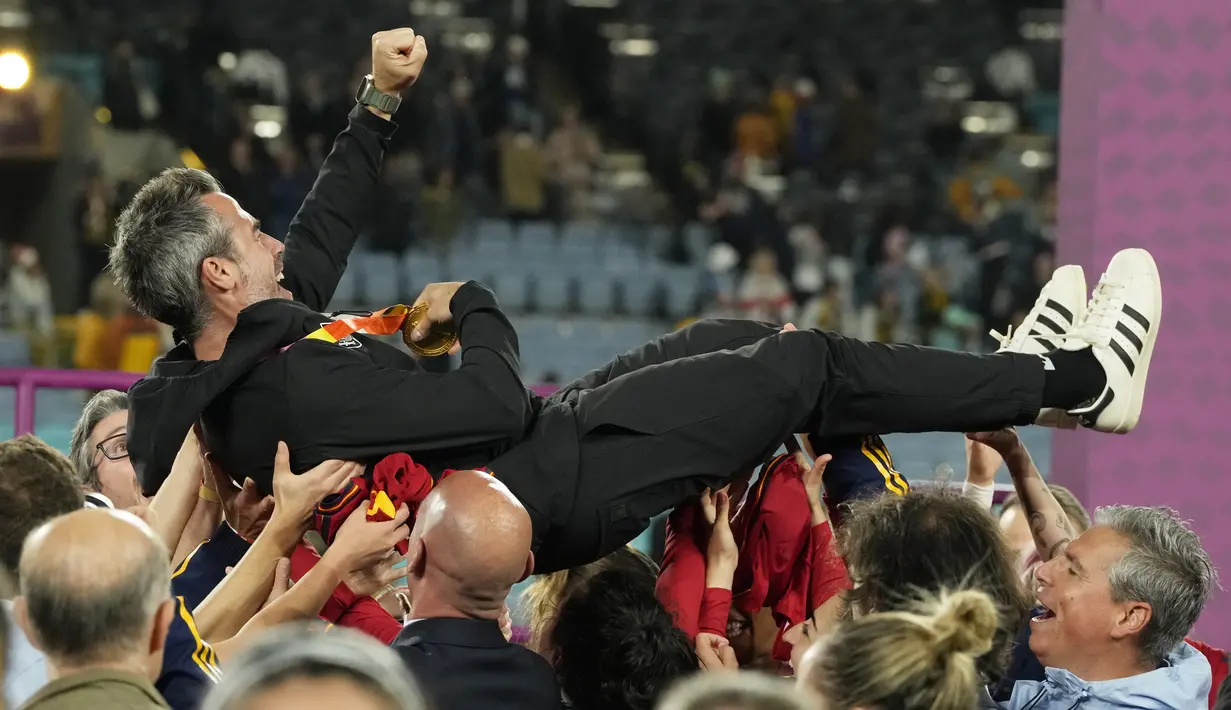Spanyol menjadi juara pada kesempatan ketiganya berlaga di ajang tertinggi itu setelah pada 2015 dan 2019 cuma mentok di fase grup dan babak 16 besar. (AP Photo/Rick Rycroft)
