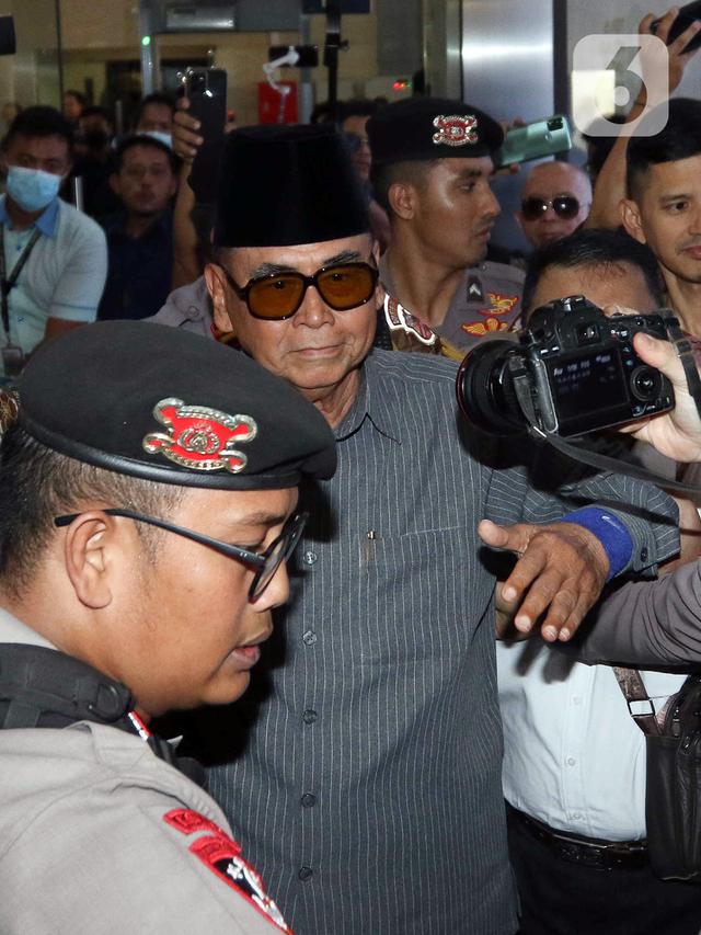 Pemimpin Pondok Pesantren Al Zaytun Panji Gumilang