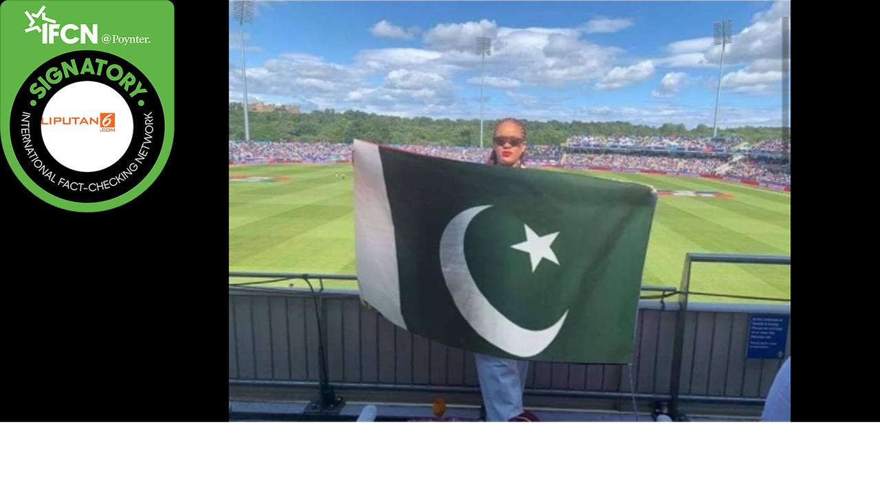 Klaim Rihanna pegang foto Pakistan