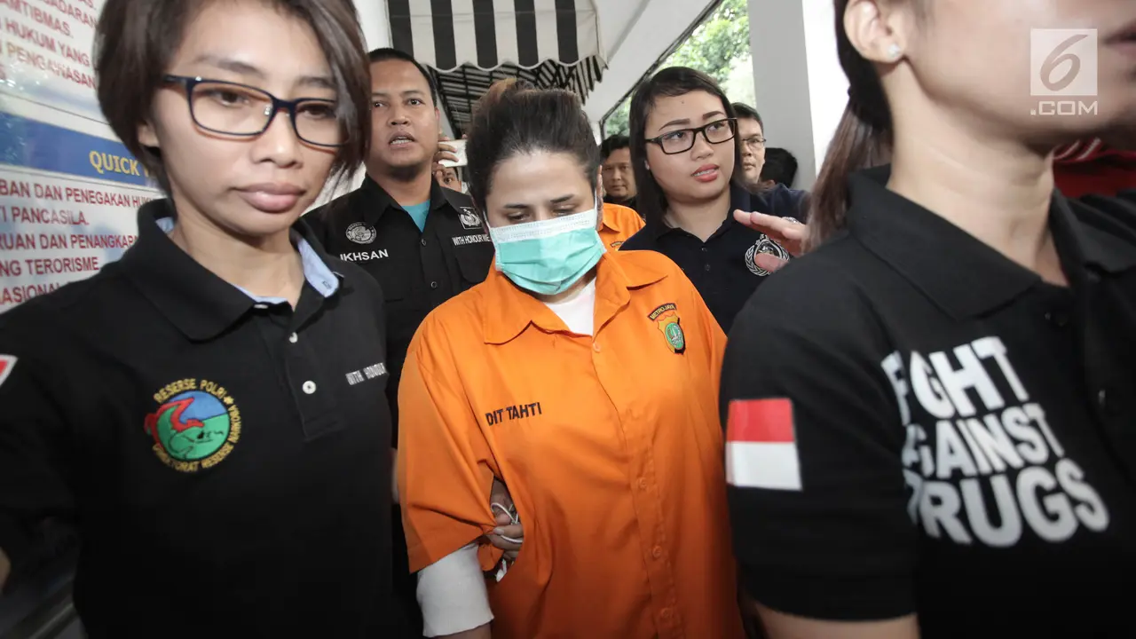 Tertunduk Lesu, Begini Ekspresi Anak Ratu Dangdut yang Terjerat Narkoba
