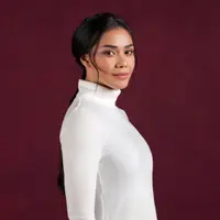 Mulai dari Marion Jola hingga Putri Marino, berikut inspirasi warna sweater yang cocok untuk kulit sawo matang. @adiniawrst.