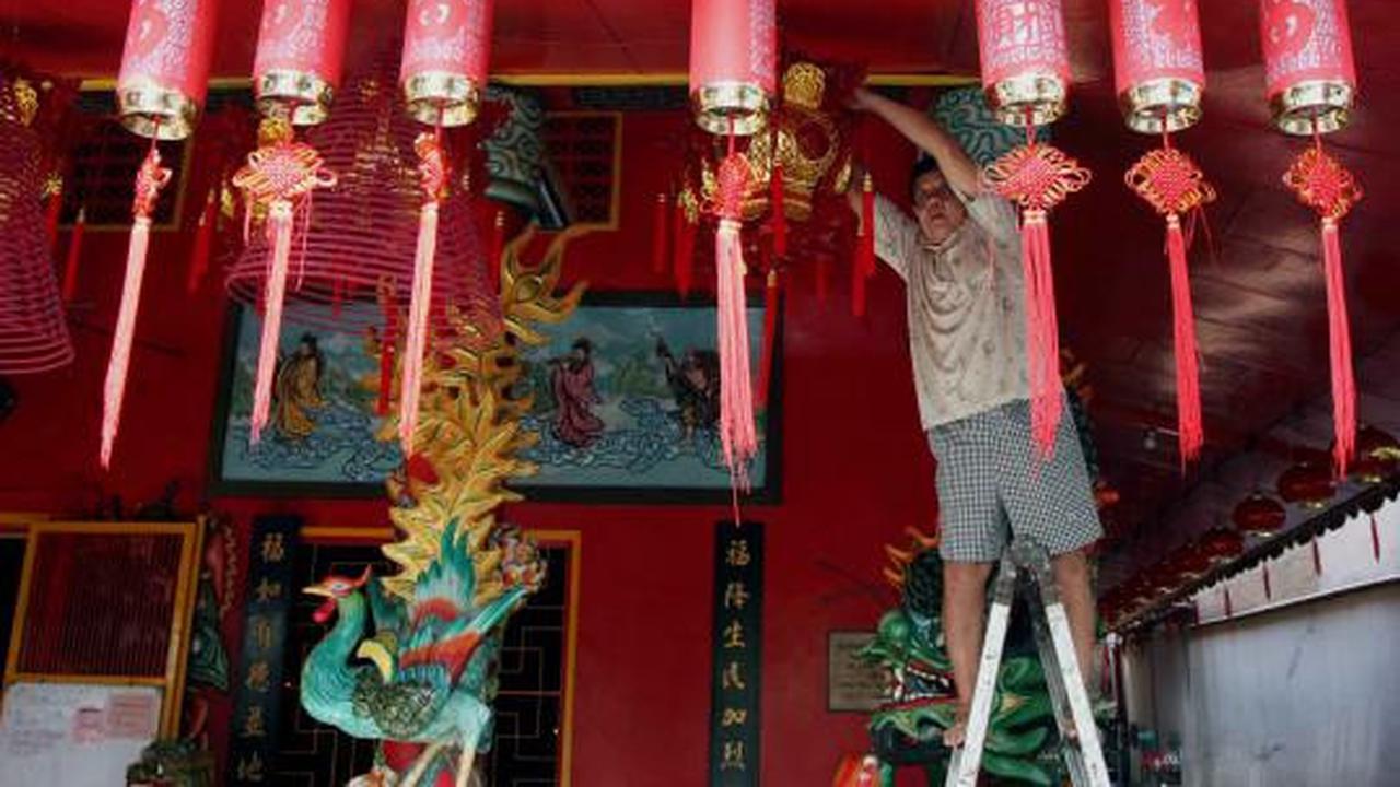 Jelang Imlek, Vihara Amurva Bhumi dipercantik