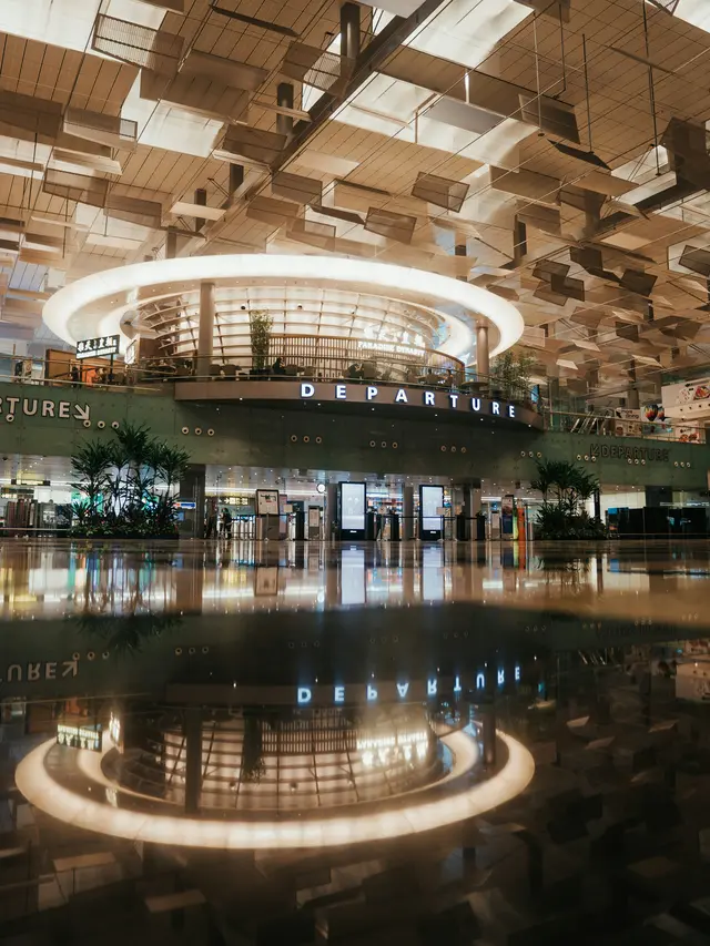 2 Warga Amerika Ketahuan Mengutil di Bandara Changi Singapura, Langsung Ditangkap Sebelum Naik Pesawat