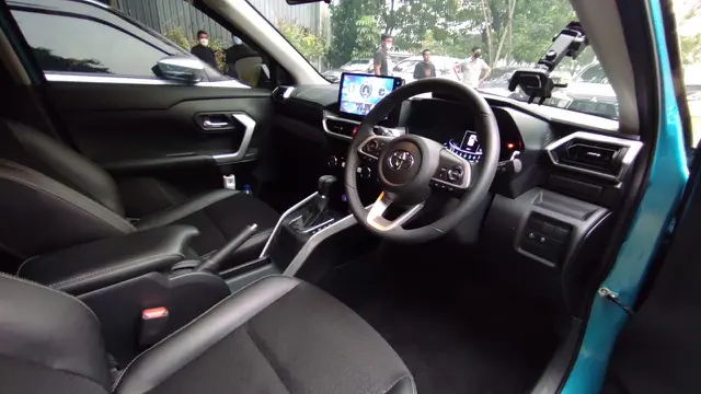 Interior Toyota Raize (Arief A/Liputan6.com)