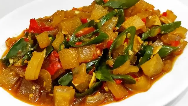 Daging Cabe Ijo dengan Kentang