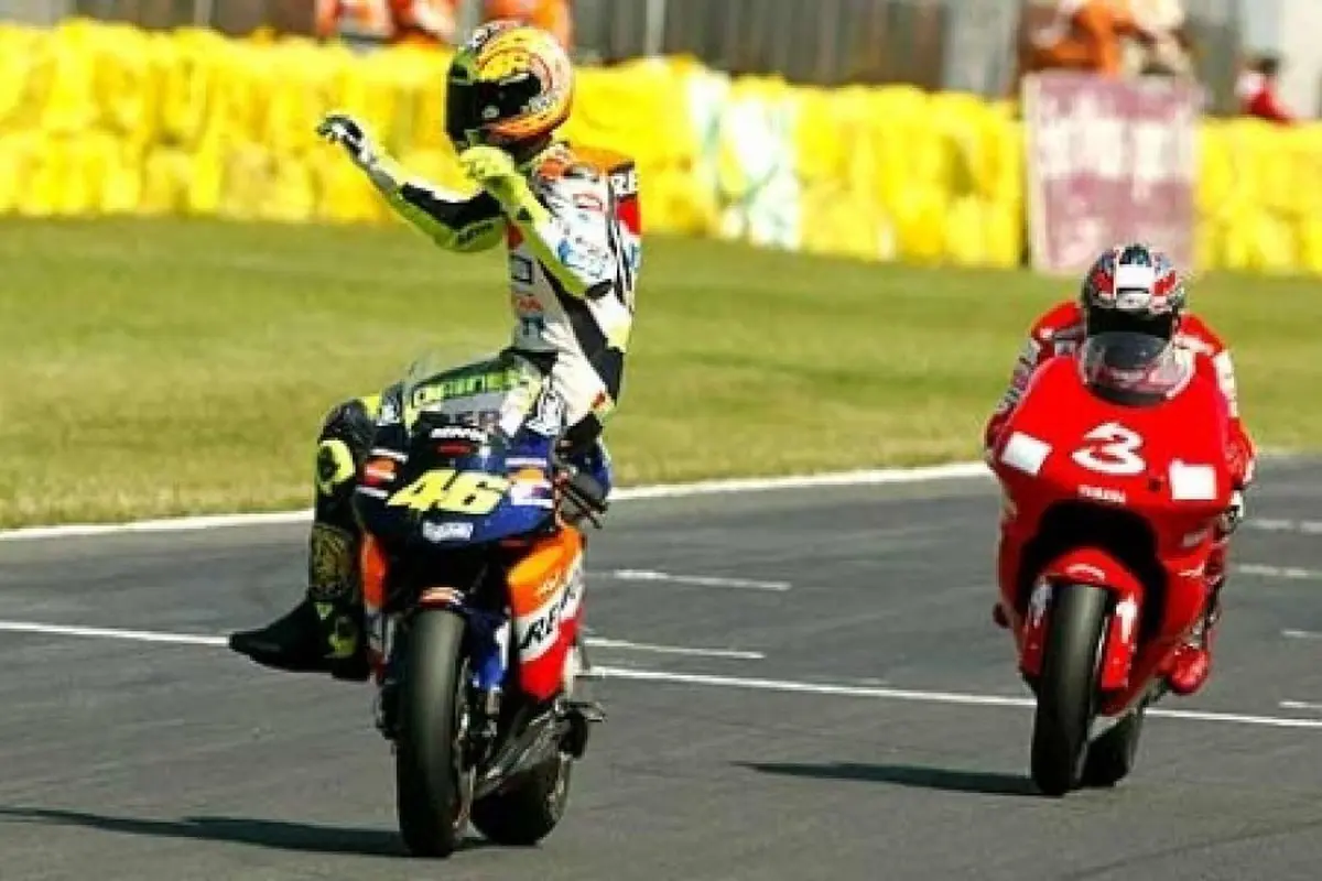 Valentino Rossi vs Max Biaggi