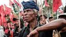 Untuk diketahui, Hari Tani Nasional diperingati setiap 24 September. Ini berdasarkan Keputusan Presiden Nomor 169 Tahun 1963. (Yasuyoshi CHIBA/AFP)