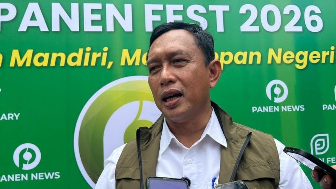 Peran TNI Sukseskan Penyerapan Beras Nasional Bulog 3 Juta Ton di 2025