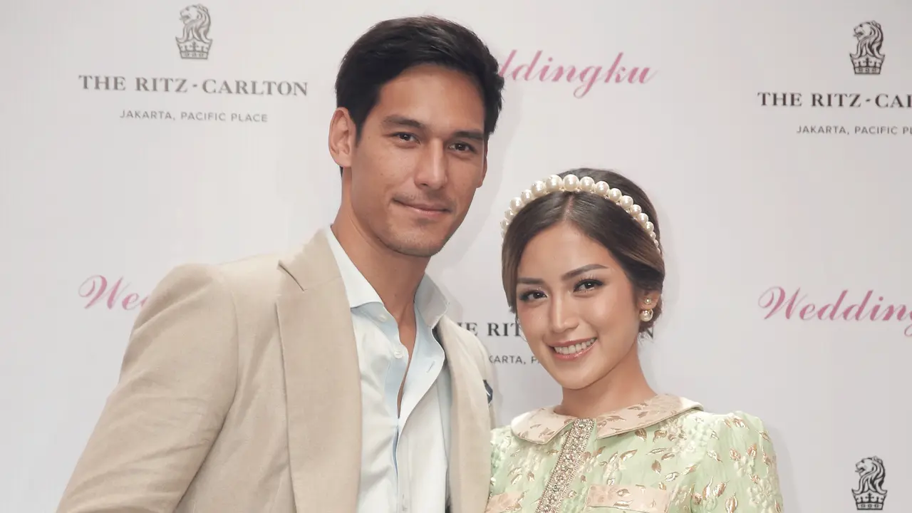 [Fimela] Lamaran Jessica Iskandar dan Richard Kyle