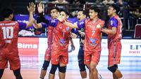 Foto: Tim putra Permuda Tirta Bhagasasi Bekasi Buat Kejutan, Tumbangkan TNI AU Electric Tiga Set Langsung di Final Four Livoli