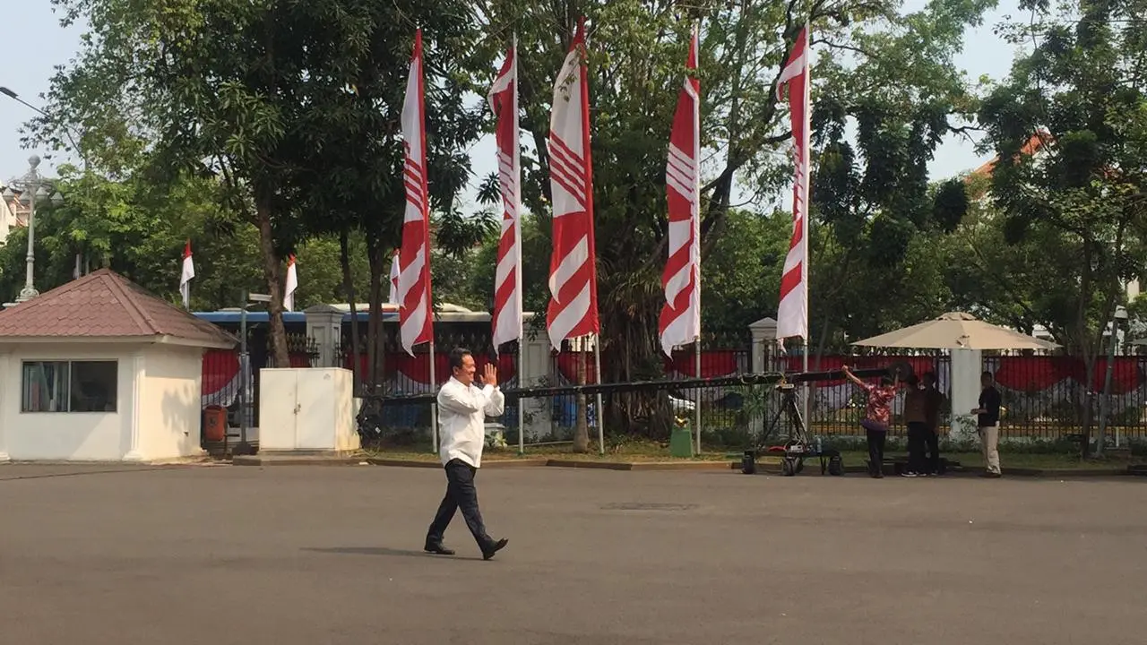 Mantan Bendahara Tim Kampanye Nasional Jokowi-Ma'ruf Amin, Sakti Wahyu Trenggono datang ke Istana Kepresidenan Jakarta jelang pelantikan wakil menteri Kabinet Indonesia Maju, Jumat (25/10/2019).