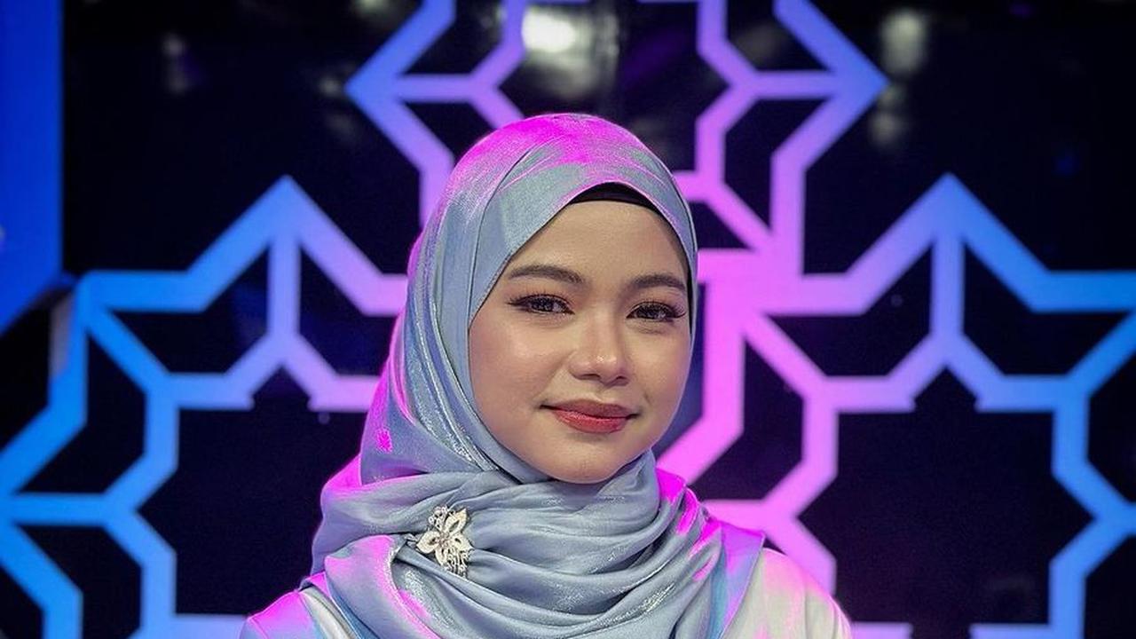 &nbsp;Lady Rara Tetap Cantik
