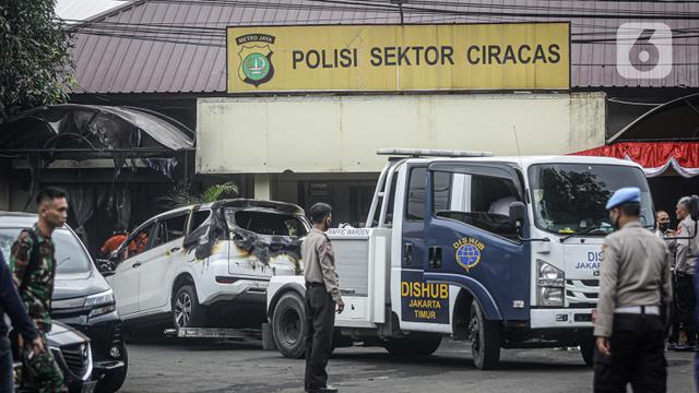 Pascapenyerangan, Begini Suasana Polsek Ciracas
