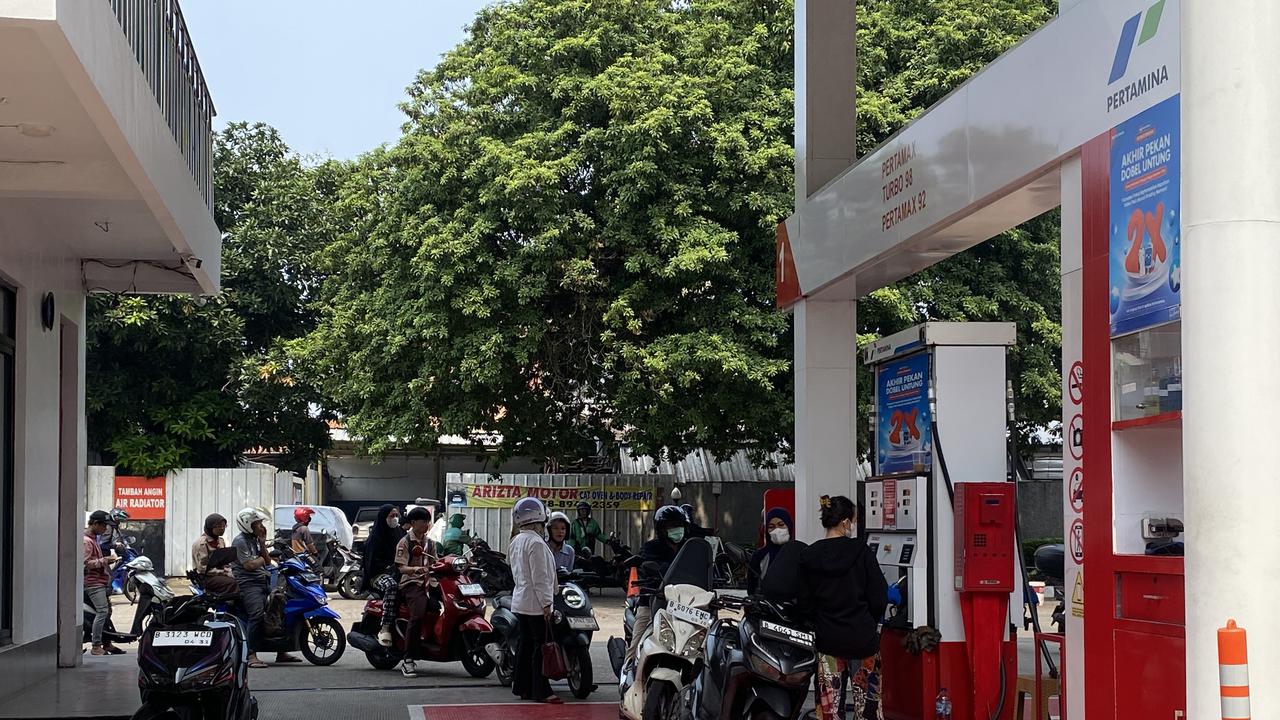 Blak-blakan Dirut Pertamina Ungkap Alasan Penyesuaian Harga Pertamax, Pastikan BBM Subsidi Tak Naik