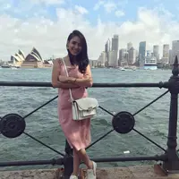 Sejak lama pemeran dan penyanyi Ayu Ting Ting berkeinginan berfoto bersama dengan idolanya. Bahkan, ia mengaku sejak mengandung putrinya, Bilqis yang kini telah berusia empat tahun. (Instagram/ayutingting92)