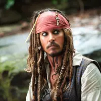 Kondisi Johnny Depp yang belum kunjung baik membuat produksi Pirates of the Caribbean 5 semakin tertunda.