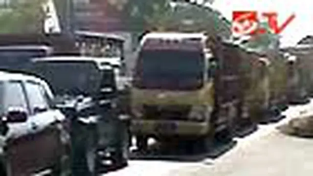 Antrean di Jalur Padalarang Mencapai Tiga Kilometer