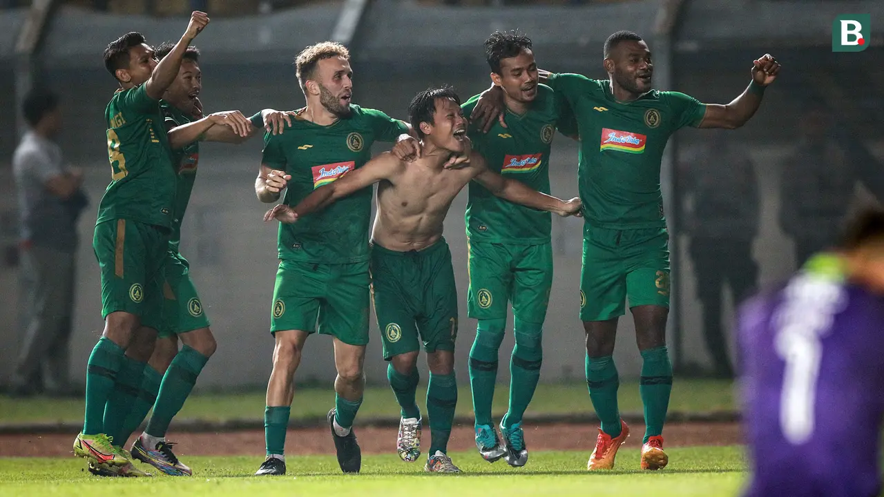 Foto: Ekspresi Drama Adu Penalti di Perempat Final Piala Presiden 2022, Persib Bandung Dikalahkan PSS Sleman