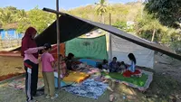 Tenda Darurat Korban Gempa di Kota Reo, Desa Salama, Kecamatan Reok, Kabupaten Manggarai, NTT. (Istimewa)