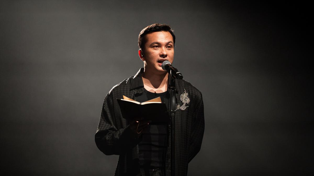 Nicholas Saputra hingga Siti Nurhaliza Meriahkan Konser Prom Nite Melly Goeslaw di Malaysia
