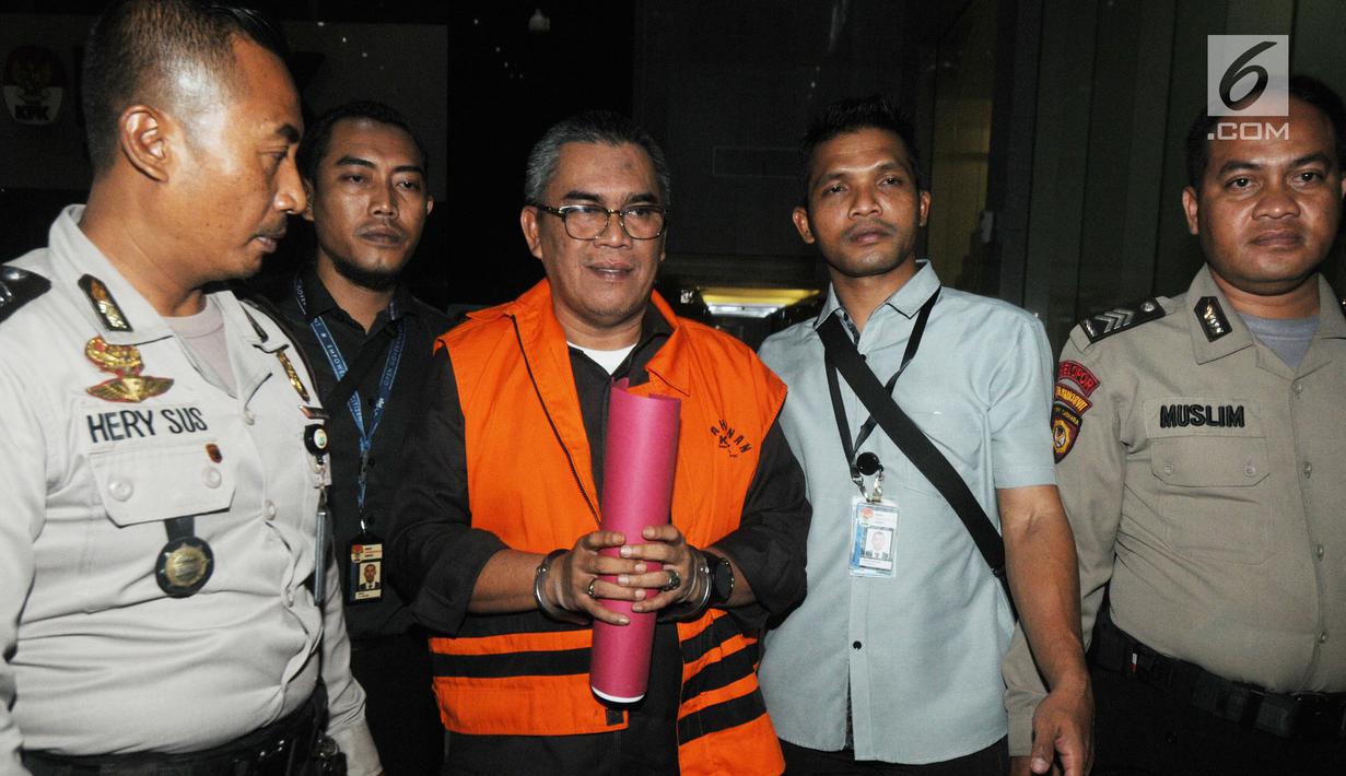 Foto Kpk Tahan Bupati Muara Enim News Liputan6 Com