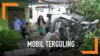 Dua minibus di Poliwali Mandar yang membawa pemudik terguling hari Minggu (9/6). Seorang sopir tewas dalam kecelakaan tersebut.