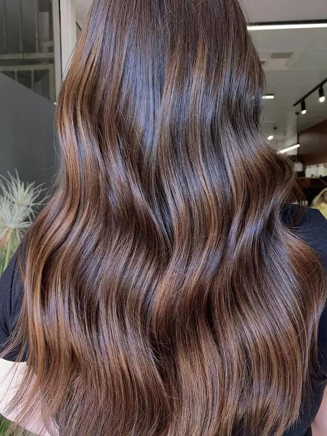 Kombinasi Warna Rambut Trendi