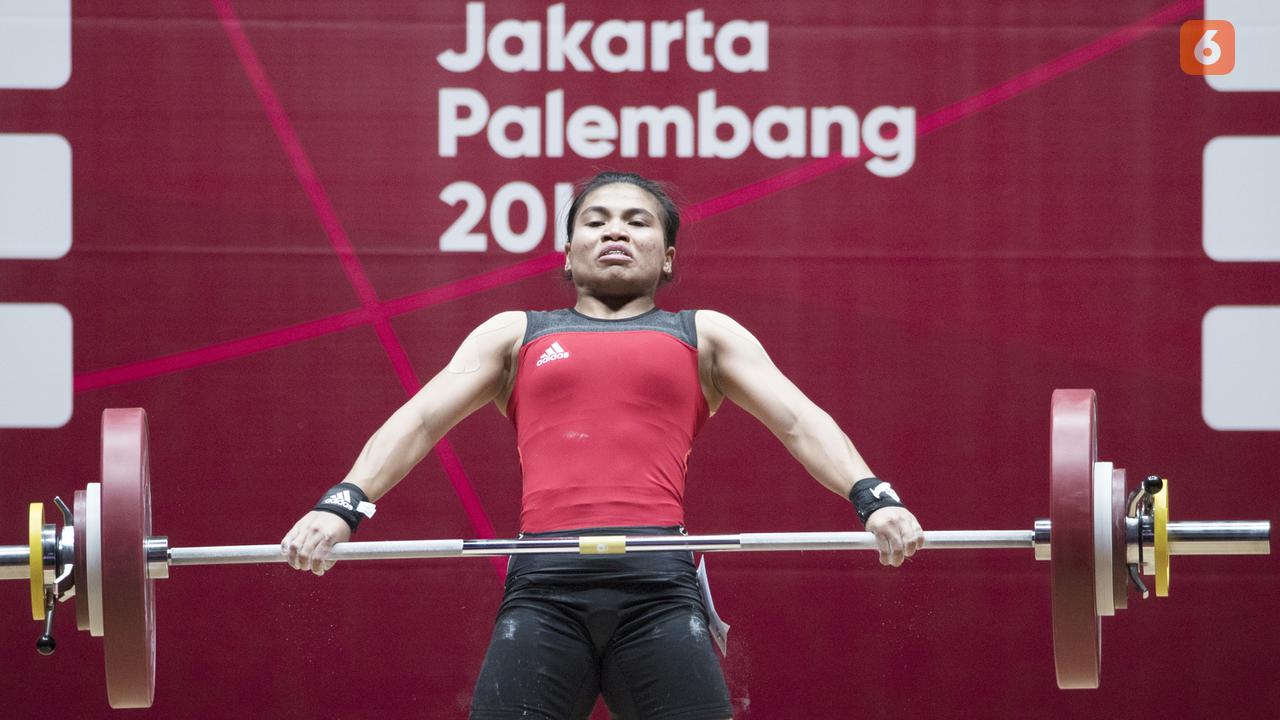 Angkat Besi : Sri Wahyuni