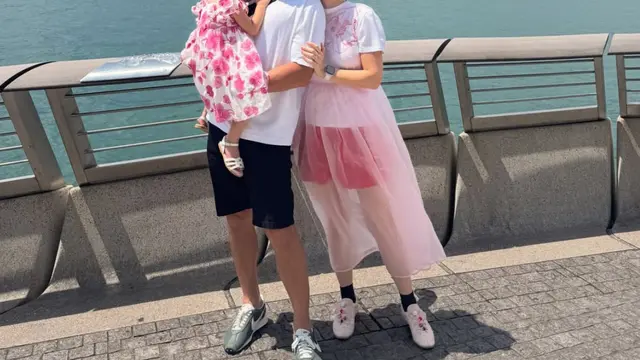 Julie Estelle Sedang Hamil Anak ke-2 saat liburan ke Hong Kong. [@julstelle]