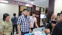 Polresta Gorontalo Kota berhasil mengungkap penjulan Handphone Refurbished atau daur ulang(Arfandi Ibrahim/Liputan6.com)