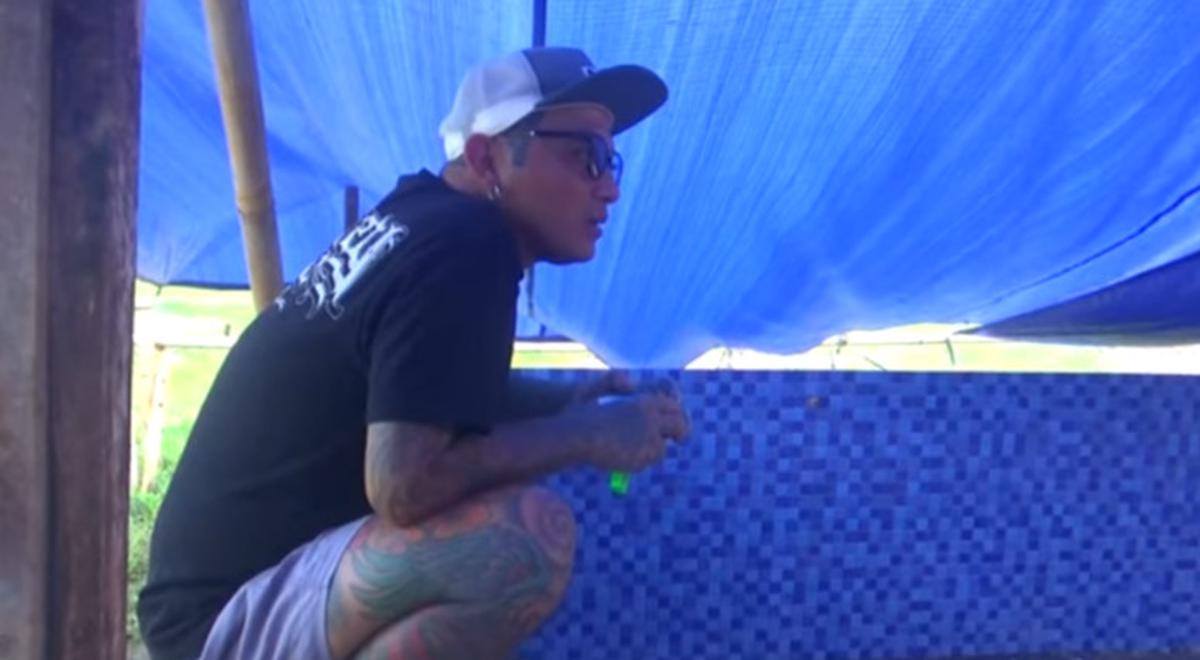 Dikenal Tajir Melintir, Kades Hoho yang Tubuhnya Bertato Sedang Bangun Cafe dan Kolam Renang Buat Anak-anak Muda