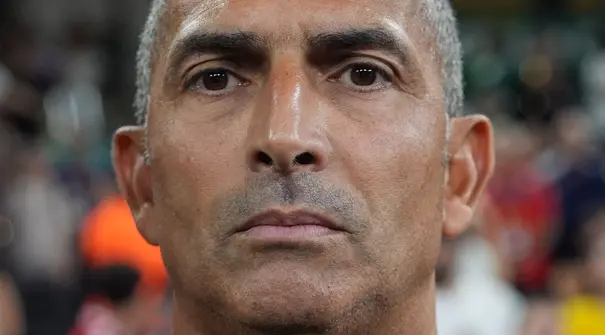 Pemecatan pelatih Swedia, Sabri Lamouchi menjadi kabar mengagetkan menyusul kekalahan telak tim mereka dari Swedia dalam laga Grup F Piala Dunia 2026, Senin (15/06/2026) dini hari WIB. (AP Photo/Moises Castillo)