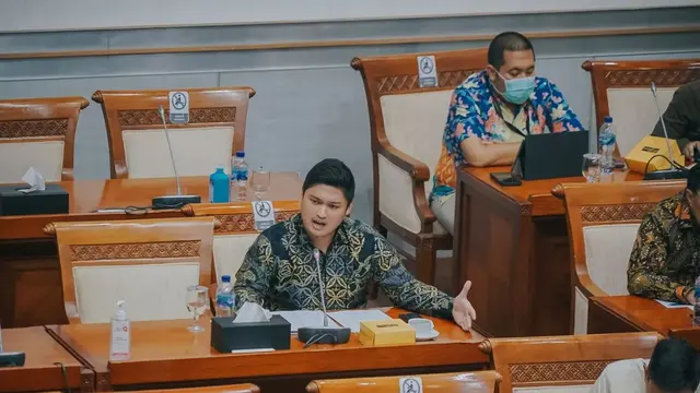 [Fimela] Rizki Natakusumah