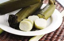 Tips Hemat Gas saat Rebus Lontong Padat dan Kenyal