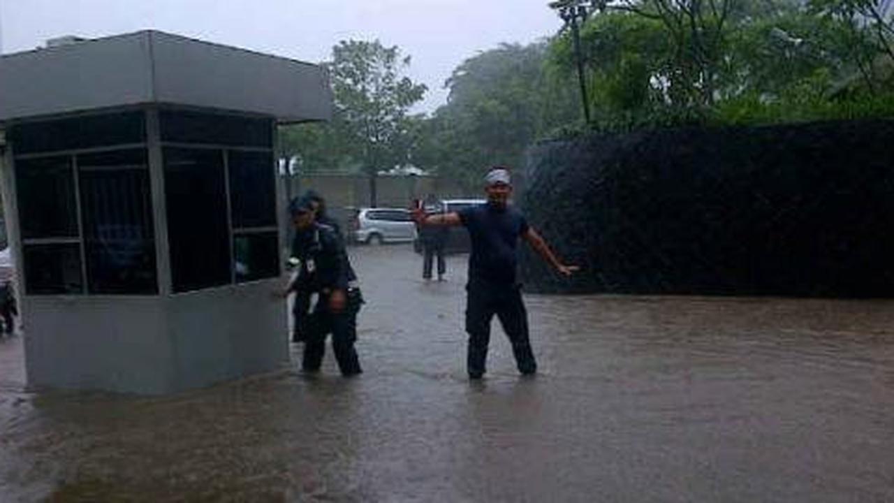 Banjir surut, tahanan KPK belum dipulangkan
